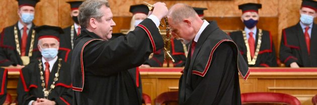 prof. dr. Gregor Majdič prisegel kot novi rektor Univerze v Ljubljani