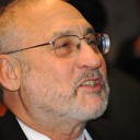 Joseph Stiglitz: Resnične težave evroobmočja in kako jih rešiti
