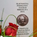 Objavljen natečaj za nagrade Miroslava Zeia