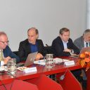 Rektorska konferenca Republike Slovenije bo na osnutek Zakona o raziskovalni in razvojni dejavnosti podala pripombe