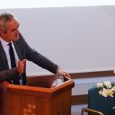 Prof. dr. Rosario Rizzuto:  Mitohondriji in signaliziranje preko kalcijevih ionov – vpliv na življenje in smrt celic