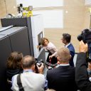 Krio-elektronski mikroskop na Kemijskem inštitutu pomembna pridobitev za znanost na slovenskem