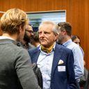 V pričakovanju pogovorov “ena na ena” in novih rund kapitala