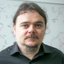 dr. Rastko Sknepnek: Vzorci gub na aktivnih viskoelastičnih tankih plasteh