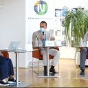 Znanost med zakonom in realnostjo